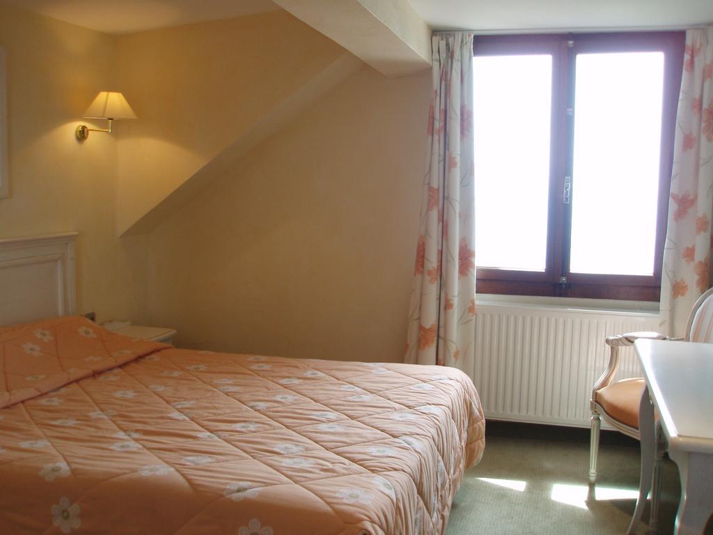 La Mainaz Hotel Restaurant Geneve - Gex - Mijoux Kamer foto